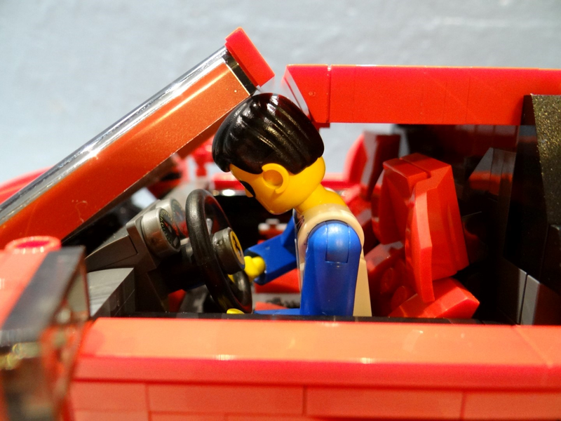 Illustration for article titled LEGO 10248 Ferrari F40 Review